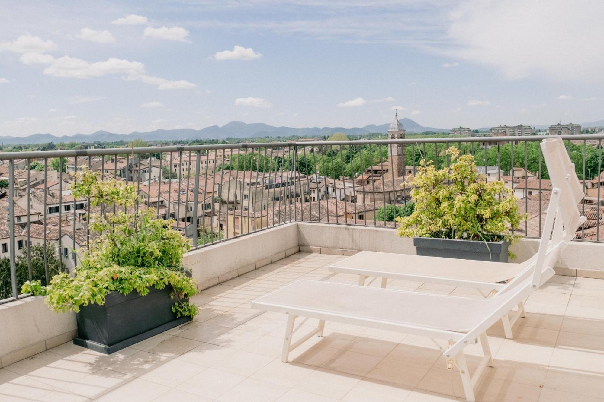 M14 Skyview City Center Padua Exterior foto